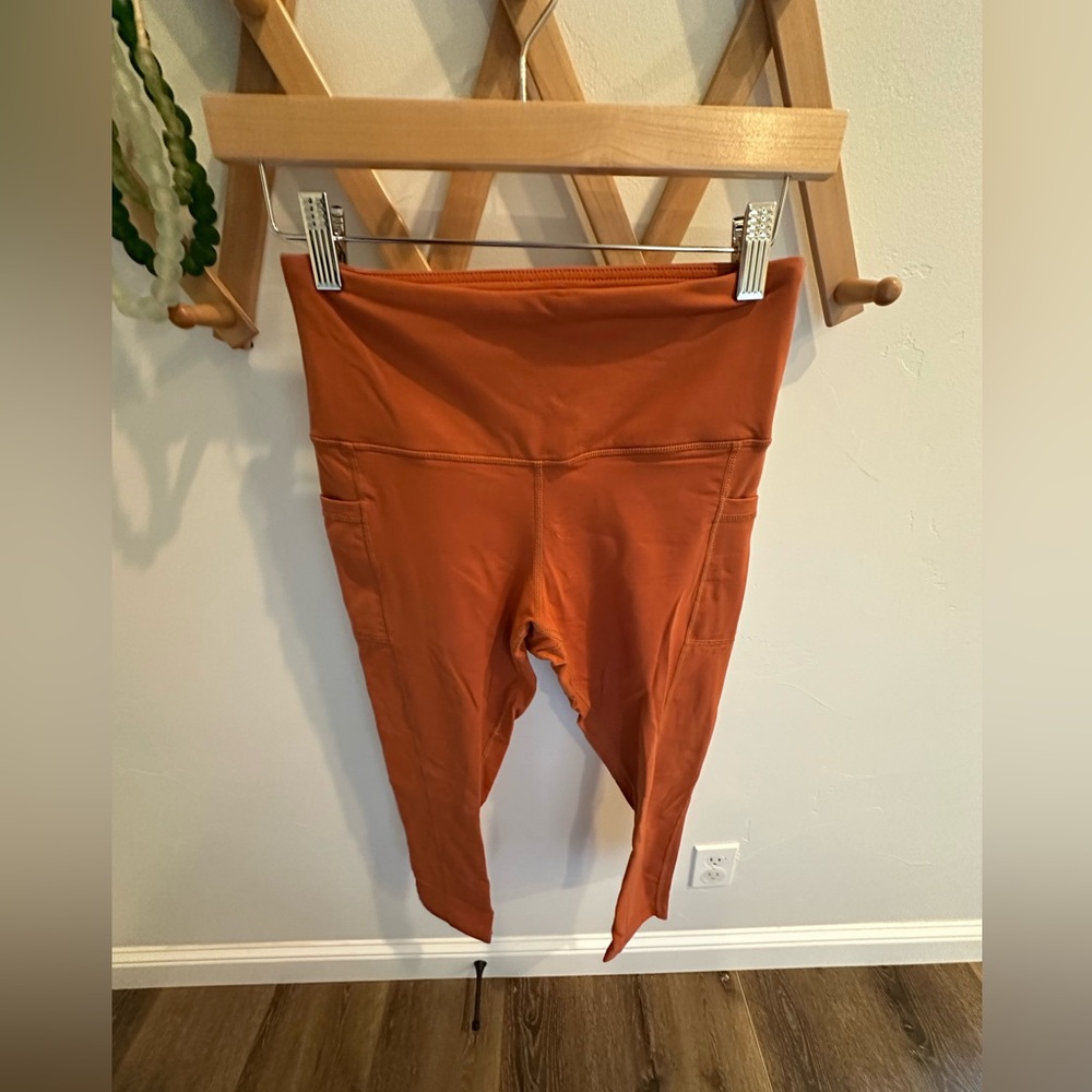 Senita Athletics Rust High-Waisted Leggings